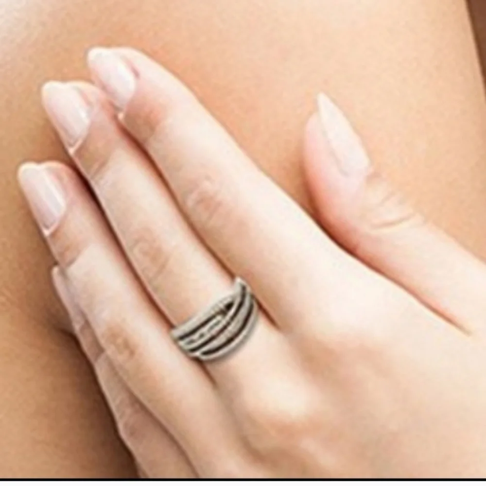 Levian chocolate champagne and Vanilla ring - Picture 4 of 8